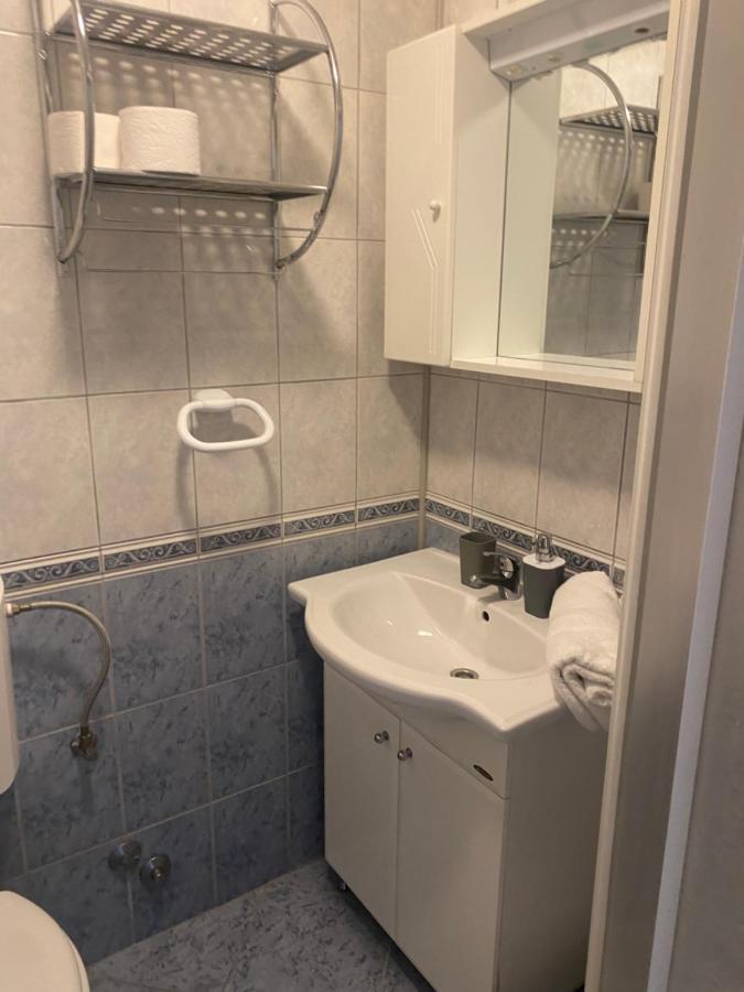Apartmani Leona Bibinje Exterior photo
